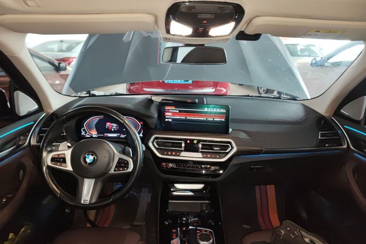 Used BMW X3 2022 xDrive30i Luxury Model M Night Sky Package Center Console