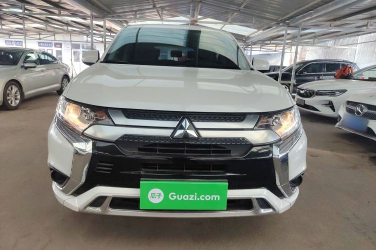 Used Mitsubishi Outlander 2021 Revised Version 2.0L Two-Wheel Drive Comfort Edition 5 Seats