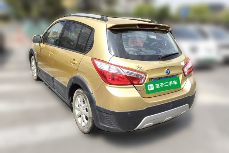 Used Venucia R50X 2013 1.6L Automatic Model Rear Left 45 Deg