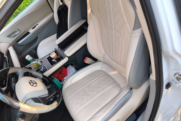 Used Toyota SIENNA 2021 2.5L Hybrid Luxury Edition