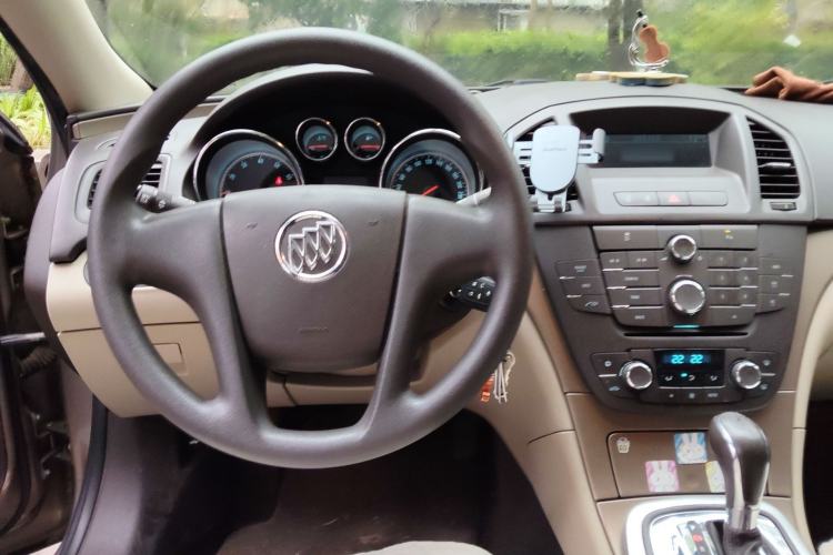 Used Buick Regal 2012 2.0L Comfort Edition Steering Wheel