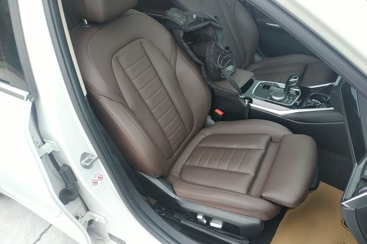 Used BMW 3 Series 2020 325Li First Edition Right Front Seat