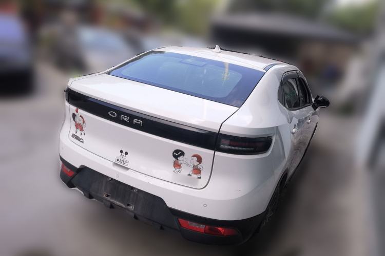 Used ORA iQ 2018 High-Range Version Smart Connectivity Model