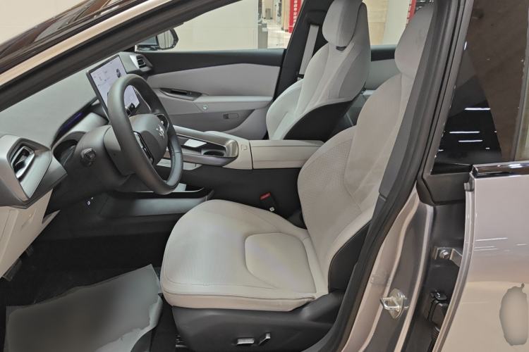 Used ARCFOX Alpha S5 2024 708MAX 200kW Left Front Seat