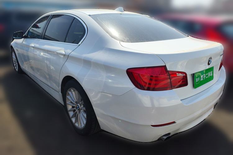 Used BMW 5 Series 2012 535Li Leading Model
