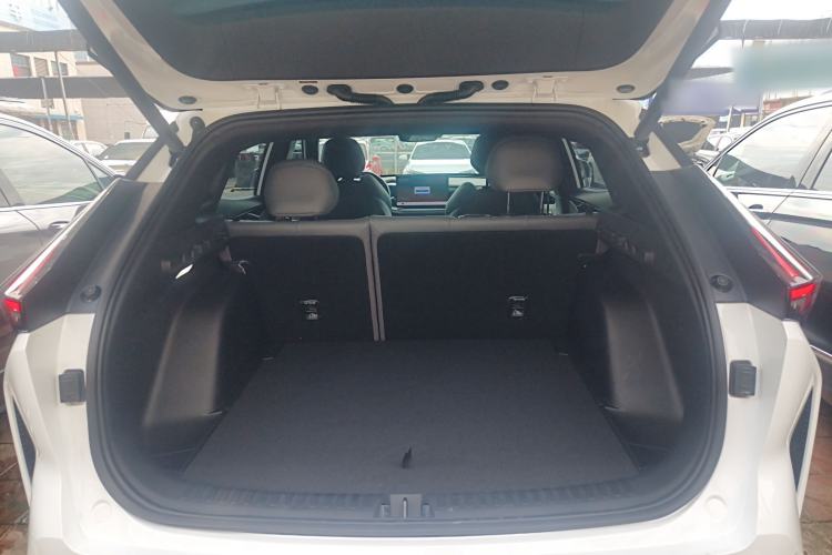 Used Geely Auto Emgrand X7 Sport 2026 Model 1.5TD Aspirational Trunk