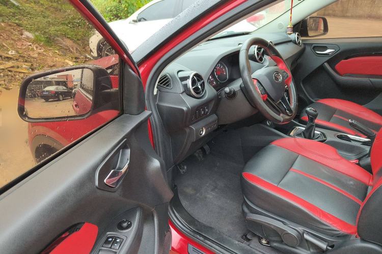 Used Soueast DX3 2016 1.5T SRG Manual Luxury Edition
