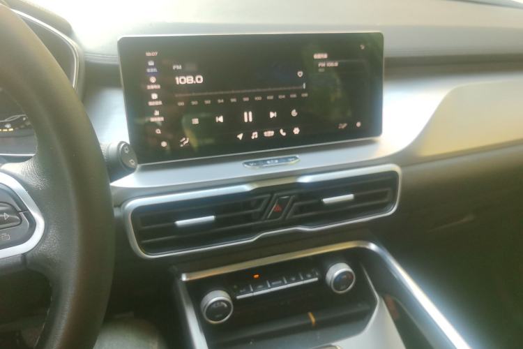 Used Geely Auto Coolray 2019 260T DCT Knight China VI Standard Audio And AC Panel