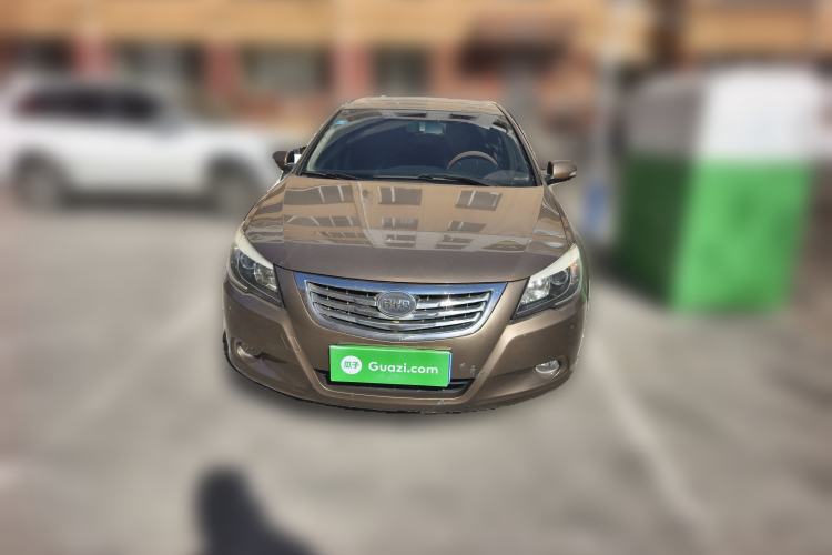 Used BYD G6 2012 1.5TI Manual Luxury Edition
