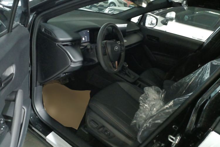 Used Toyota FRONTLANDER 2026 Model 2.0L CVT Comfort Edition
