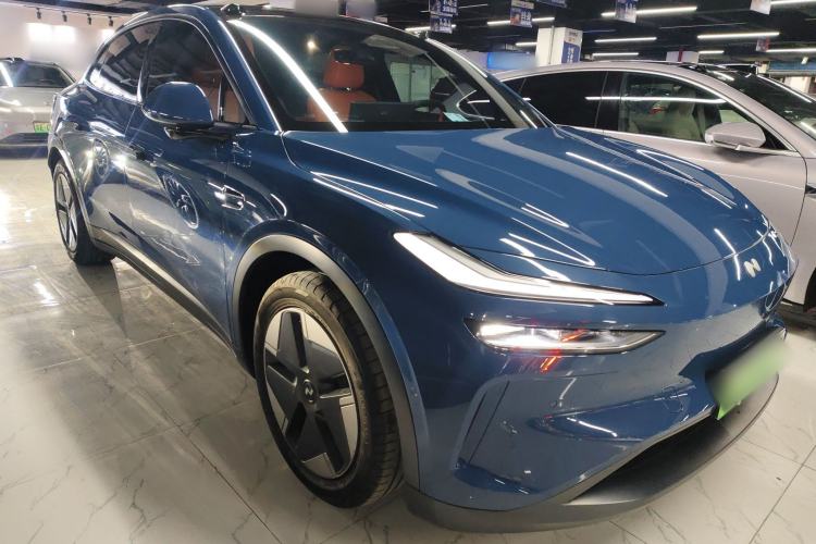 Used ONVO L60 2024 60 kWh All-Wheel Drive