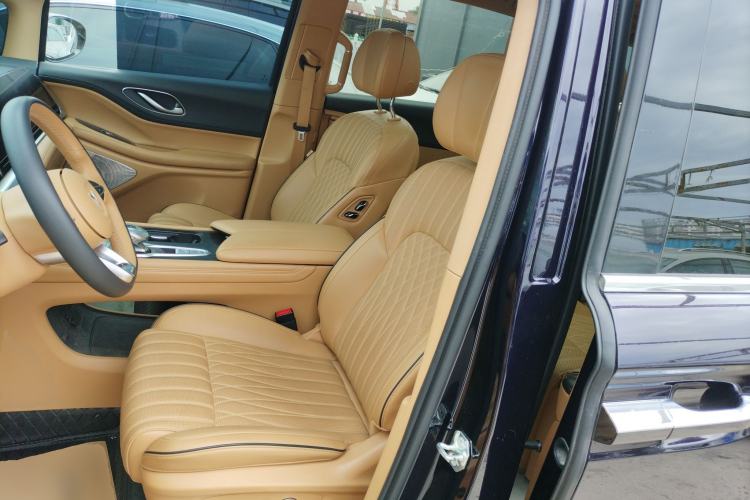 Used VOYAH Dream 2022 Low-Carbon Edition Dream+ Smart Enjoyment Package Left Front Seat