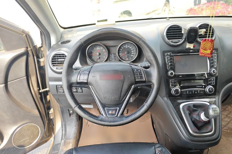 Used Haval H6 2013 Upgraded Model 1.5T Manual Two-Wheel Drive Elite Version