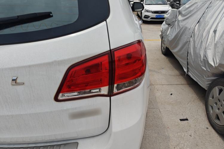 Used Haval H6 2015 Upgraded Model 1.5T Manual Two-Wheel Drive Elite Version