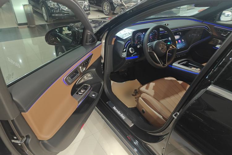 Used Mercedes-Benz E-Class 2025 Facelift E 300 L Luxury Edition