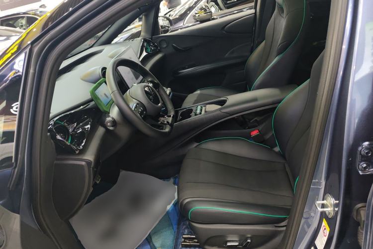 Used BYD Dolphin 2024 Honor Edition 401km Knight Edition
