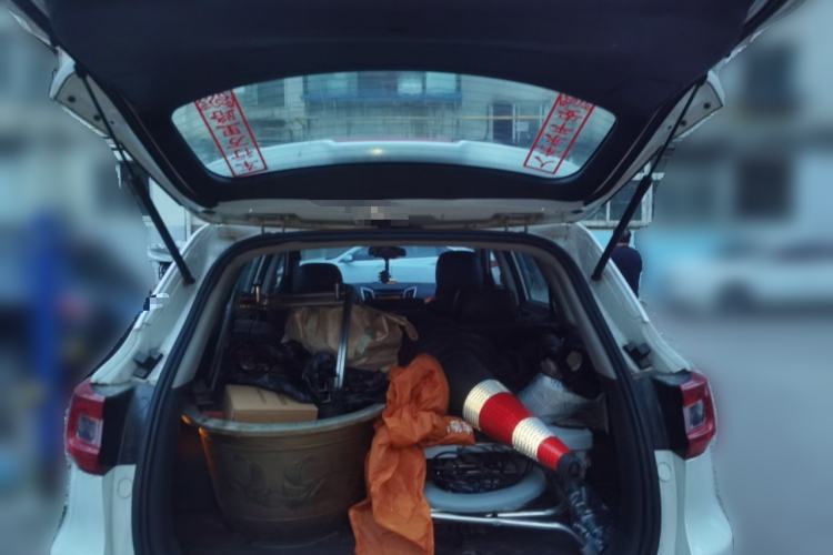 Used CHANGAN CS75 2014 2.0L Manual Luxury Version China IV Standard
