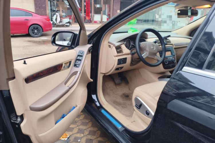 Used Mercedes-Benz R-Class 2009 R 300 L Business Model