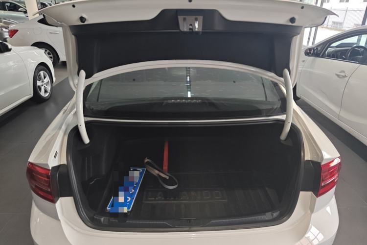 Used Volkswagen Lamando 2021 230TSI DSG Fashion Edition
