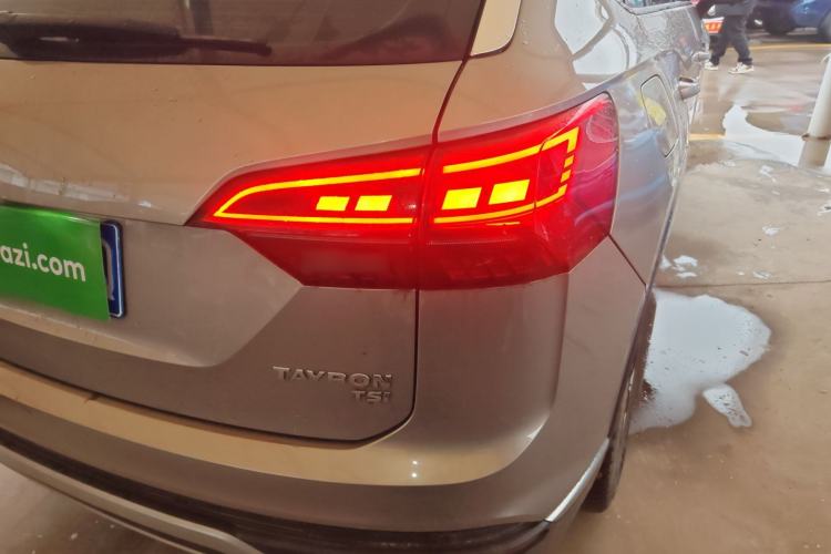 Used Volkswagen Tayron 2020 330TSI Two-Wheel Drive Luxury Smart Connectivity Version
