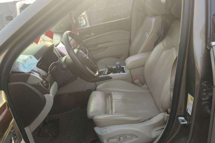 Used Cadillac SRX 2015 3.0L Elite Model
