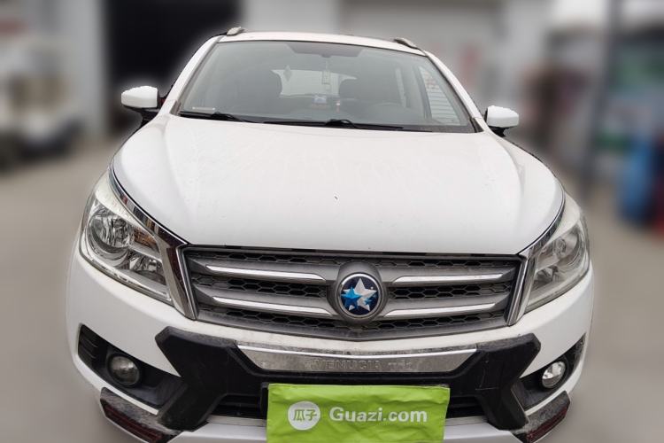 Used Venucia T70 2015 1.6L Manual Ruixing Edition
