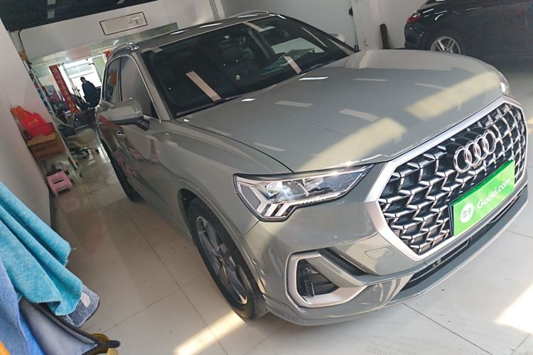 Used Audi Q3 2024 35 TFSI Fashion Dynamic Edition
