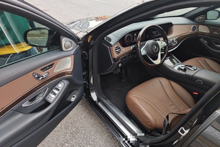 Used Mercedes-Benz S-Class 2018 S 320 L
