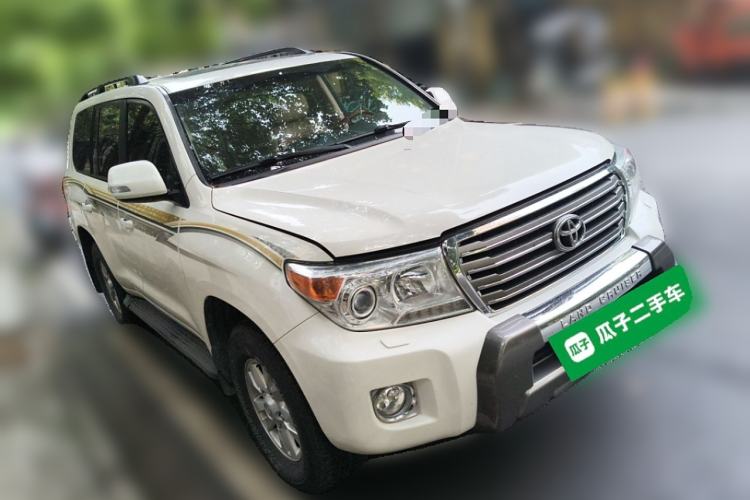 Used Toyota Land Cruiser 2012 4.0L Automatic VX Front Right 45 Deg