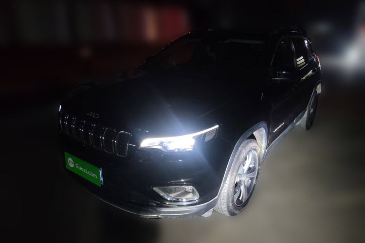 Used Jeep Cherokee 2019 2.0T Four-Wheel Drive Exploration Edition + Autonomous Driving Smart Package China V
