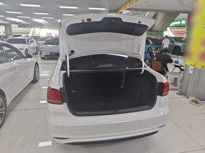 Used Volkswagen Lavida 2019 Lavida Start 1.5L Automatic Trendy Version China VI Standard — 18