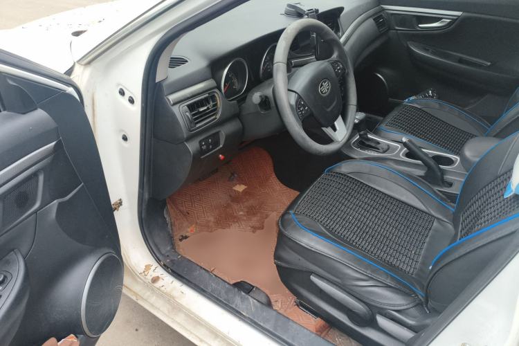 Used Bestune B50 2016 1.4T Automatic Luxury Model Driver Seat