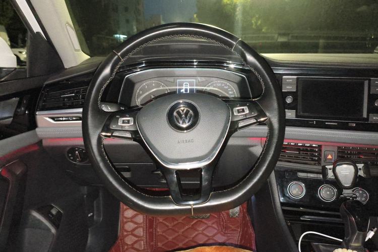 Used Volkswagen Sagitar 2019 200TSI DSG Comfort Version China VI Standard Steering Wheel