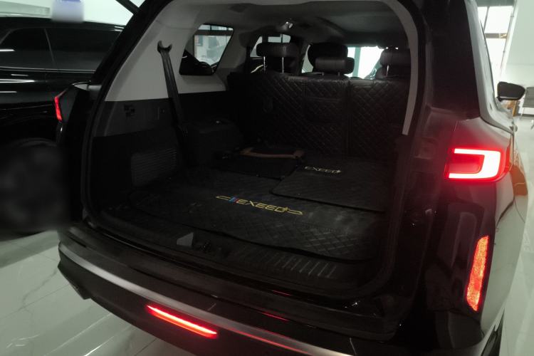 Used EXEED Lanyue 2023 400T Two-Wheel Drive Starry Edition 7-Seater