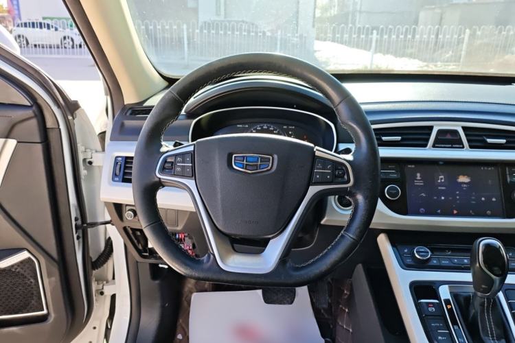 Used Geely Auto Emgrand X7 Sport 2018 1.8TD Automatic Two-Wheel Drive Smart Connect 4G Internet Edition