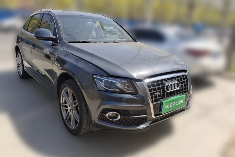 Used Audi Q5  Front Right 45 Deg
