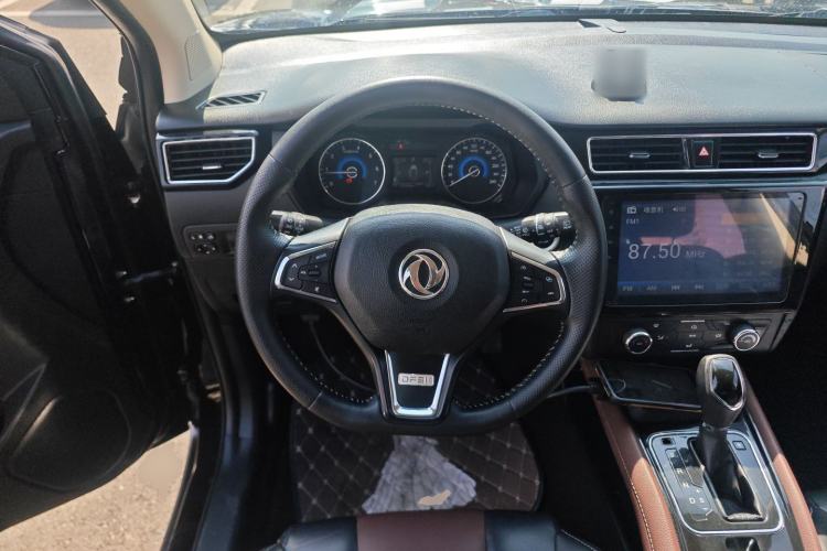 Used Dongfeng Fengon 580 2017 1.5T CVT Luxury Model
