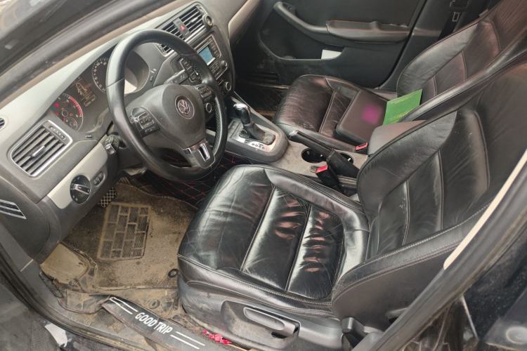 Used Volkswagen Sagitar 2012 1.4TSI Automatic Luxury Edition