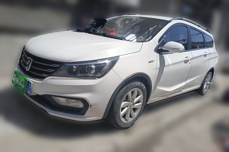 Used Baojun 310W 2017 1.5L Manual Luxury Edition China V