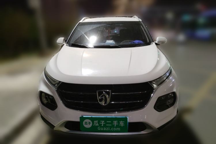 Used Baojun 510 2017 1.5L Manual Fashion Model