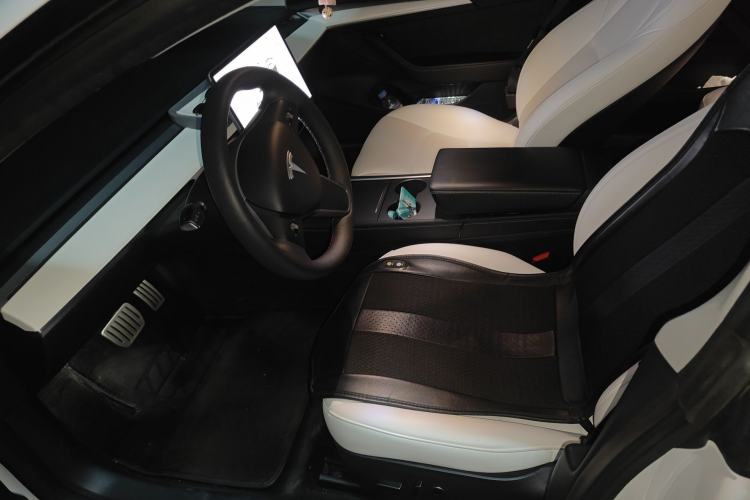 Used Tesla Model 3 2022 Performance High-Performance All-Wheel-Drive Version Left Front Seat