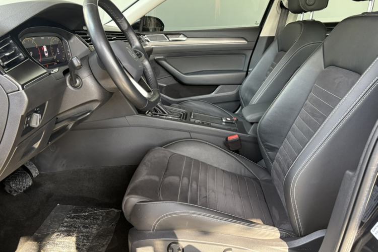 Used Volkswagen Magotan 2020 330TSI DSG Luxury Edition