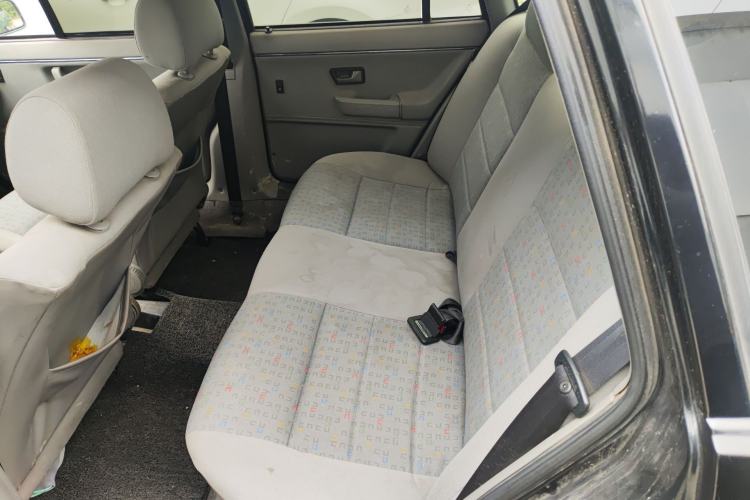 Used Volkswagen Santana Classic 2007 1.8L Jingchang Model Left Rear Seat