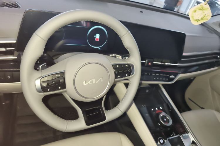 Used Kia Sportage (Chinese Domestic Model) 2025 1.5T Two-Wheel Drive Prestige Smart Enjoyment Version Steering Wheel