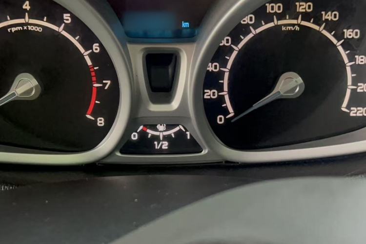 Used Ford EcoSport 2013 1.5L Automatic Prestige Model
