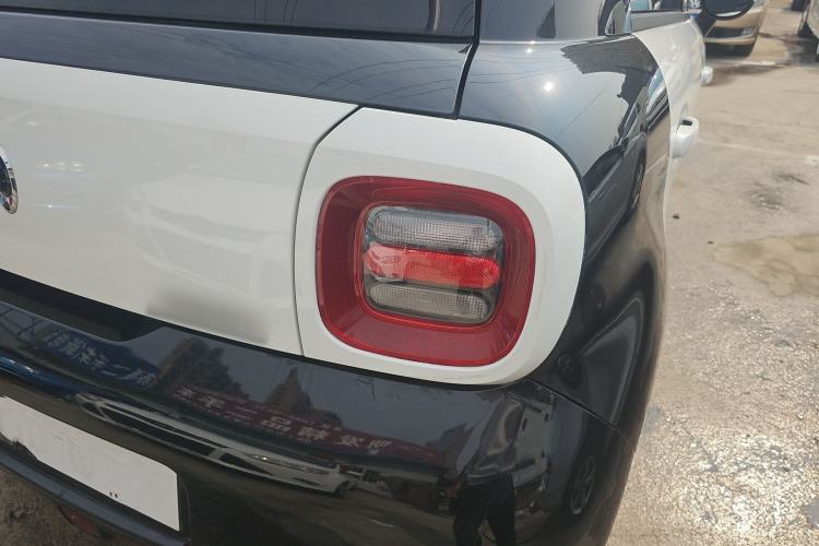 Used ORA Black Cat 2021 351 km Standard Version
