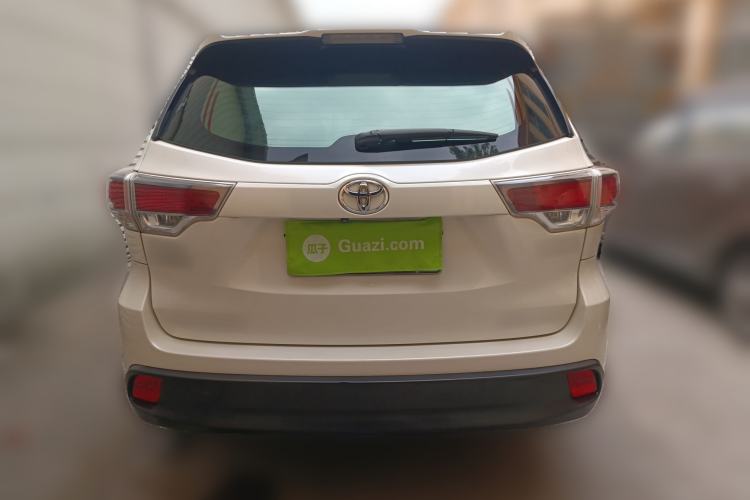 Used Toyota Highlander 2015 2.0T Four-Wheel Drive Luxury Edition 7-Seater Rear