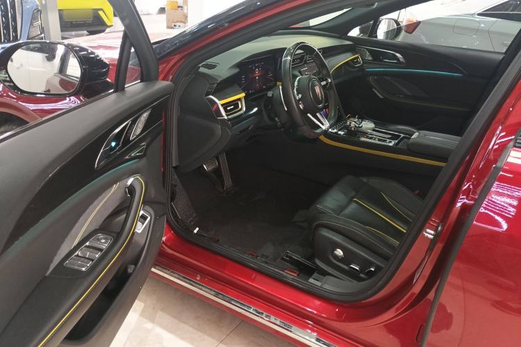 Used Hongqi H6 2023 2.0T ZhiZhen Edition