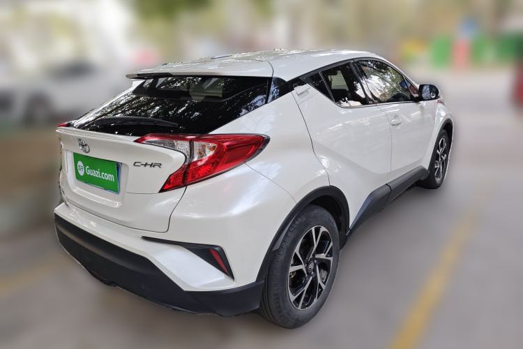 Used Toyota C-HR 2018 2.0L Leading with Sunroof China V Standard