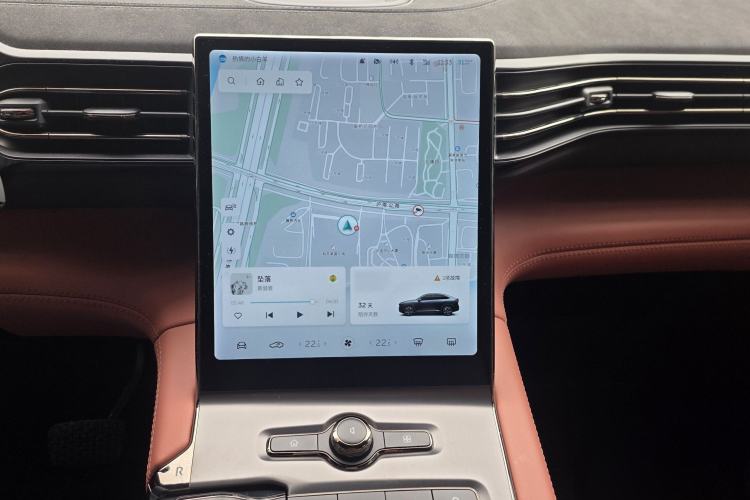 Used Nio EC6 2020 605 km Sport Edition Audio And AC Panel